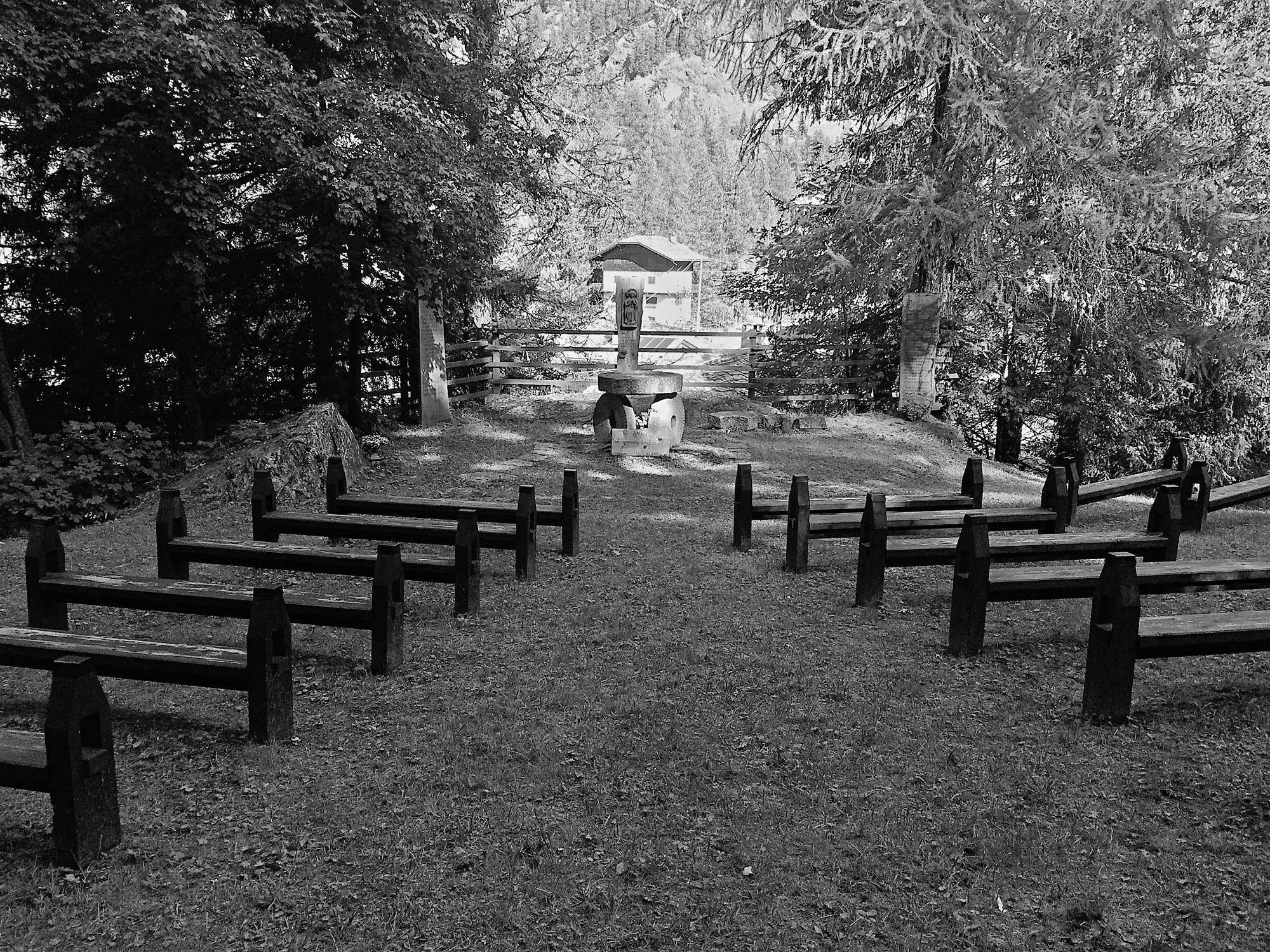 St.-Jacques-des-Allemands (AO), chiesa all'aperto | © Luca Lovisolo